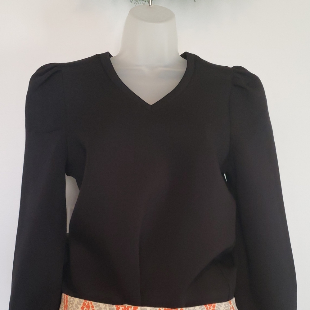 Philosophy tops sleeves